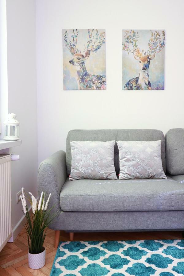 Chill & Explore By Cooee Apartments Varsovie Extérieur photo
